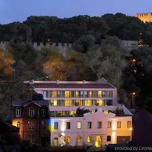 Olissippo Castelo 4* ליסבון